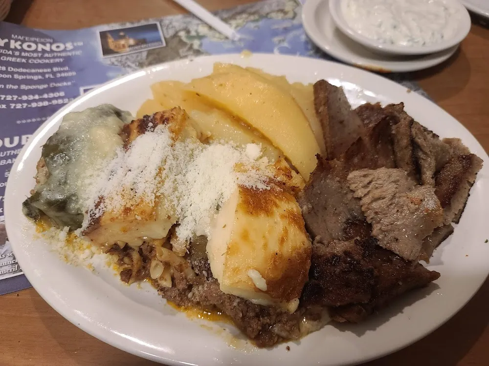 Combination Platter Pastitsio Fila Moussaka Gyro